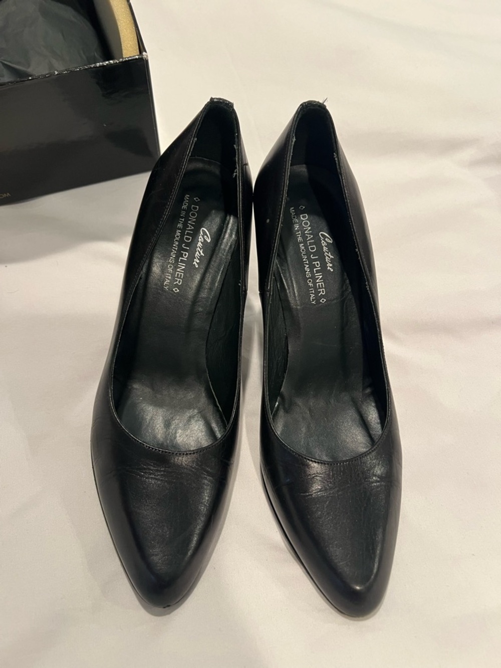 Donald J. Pliner Women's Black Leather Pointed-Toe Pumps 7.5